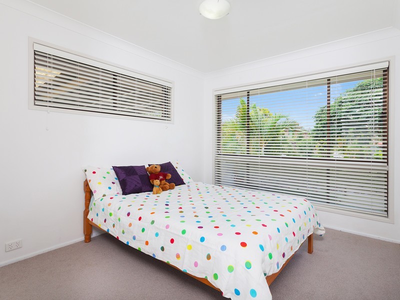 10 Winthrop, Wishart QLD 4122