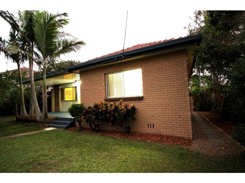 9 Hammersmith Street, Coopers Plains QLD 4108