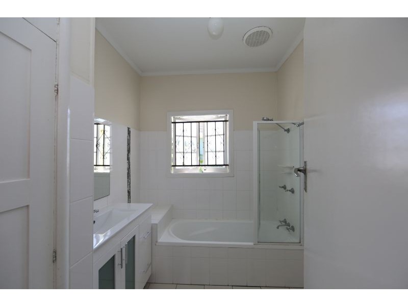 31 Troubridge Street, Mount Gravatt East QLD 4122