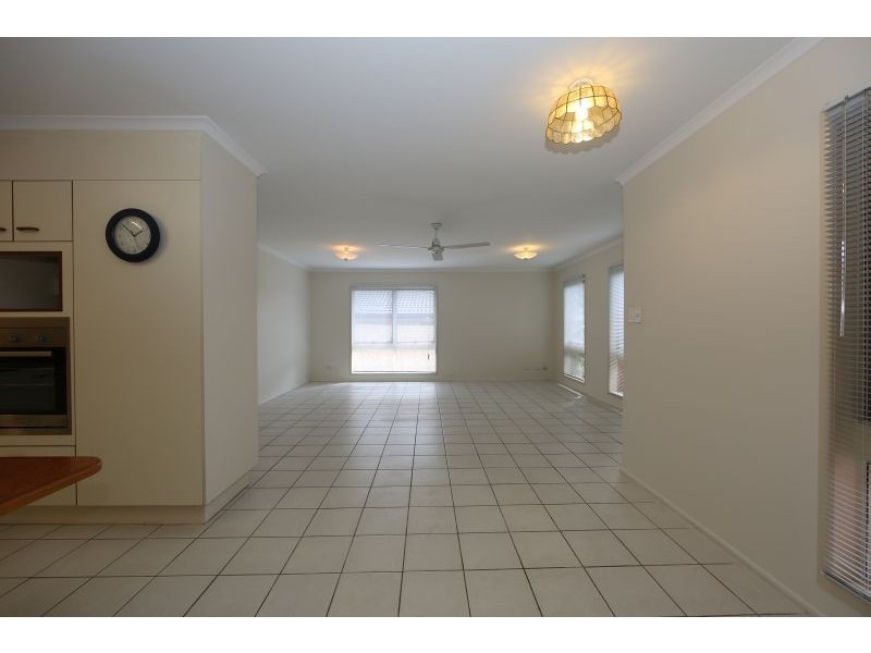 23 Malmrose  Street, Wishart QLD 4122