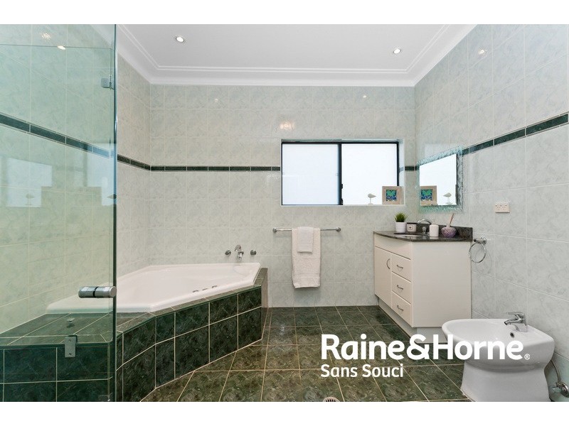 15 Darley Street, Sans Souci NSW 2219