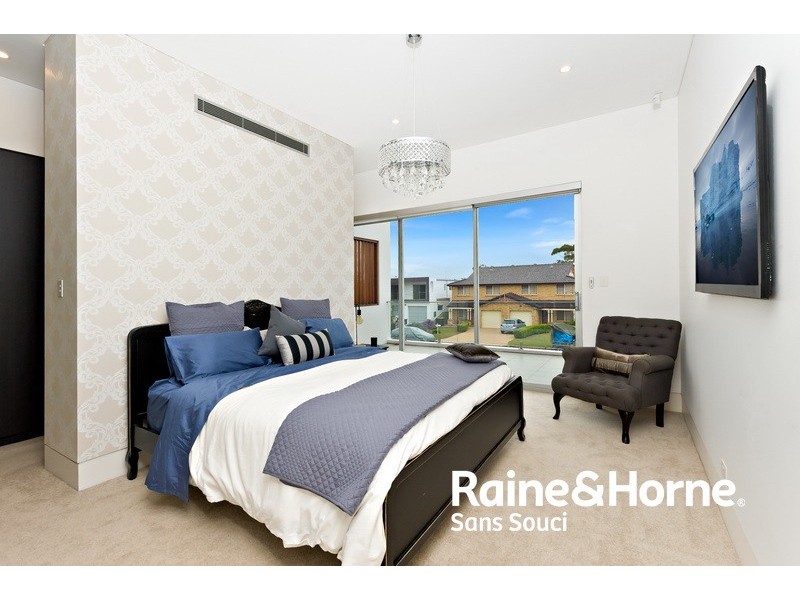 52 Brantwood Street, Sans Souci NSW 2219