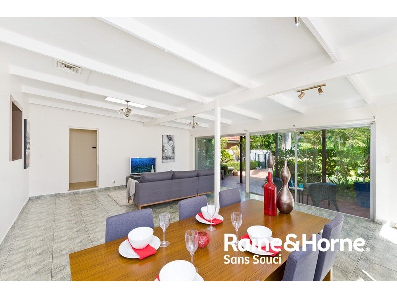 242 The Grand Parade, Ramsgate Beach NSW 2217