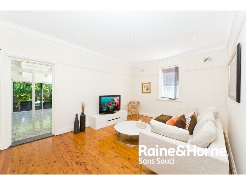 242 The Grand Parade, Ramsgate Beach NSW 2217