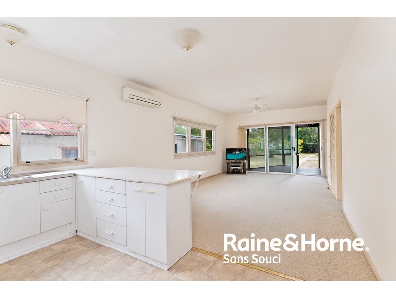 212 Chuter Avenue, Sans Souci NSW 2219