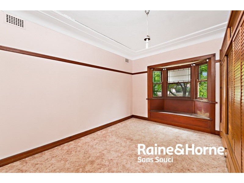 212 Chuter Avenue, Sans Souci NSW 2219