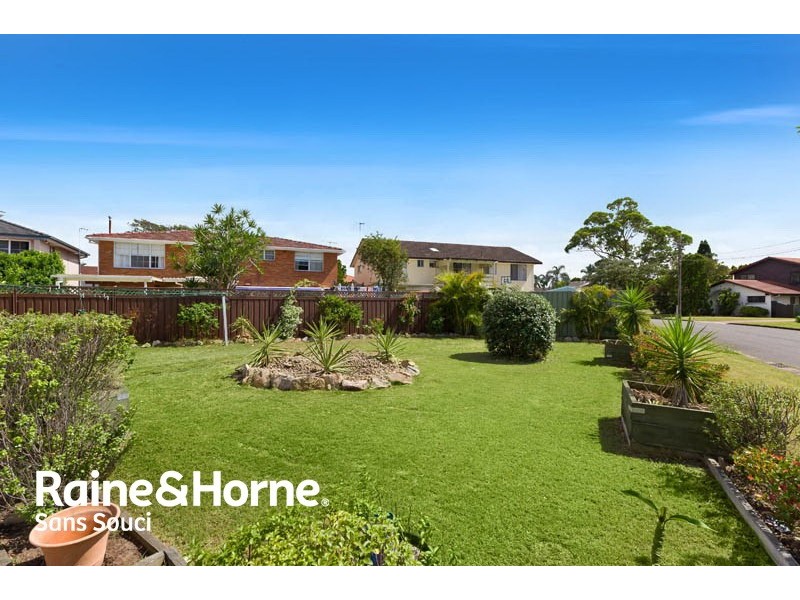 1 Peel Place, Sylvania Waters NSW 2224