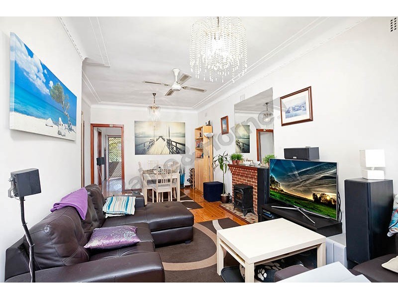 13 Robinson Street, Monterey NSW 2217