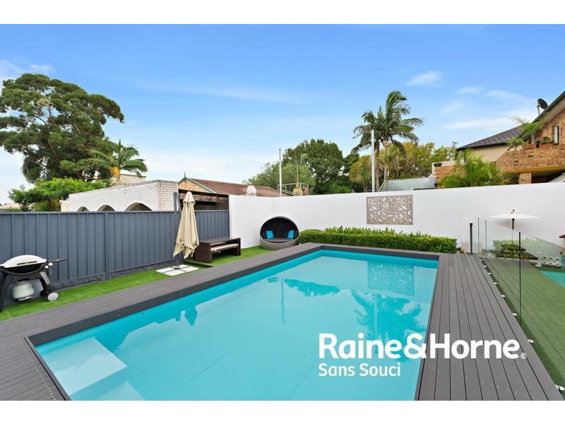 136 Napoleon Street, Sans Souci NSW 2219