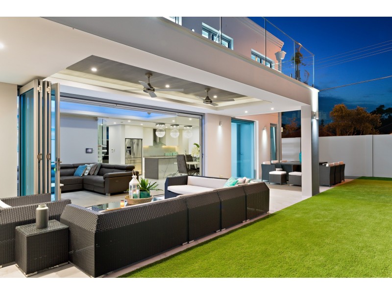 2 McRae Road, Sans Souci NSW 2219