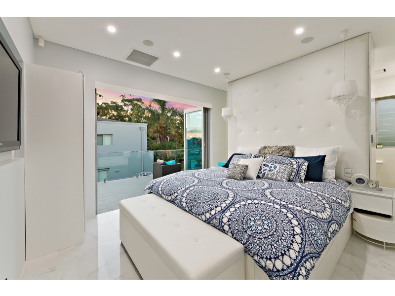 2 McRae Road, Sans Souci NSW 2219