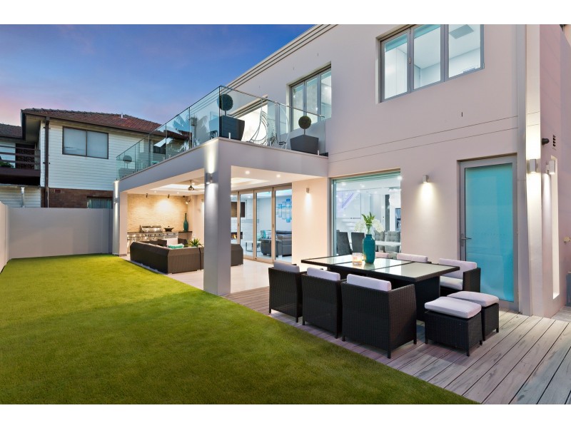 2 McRae Road, Sans Souci NSW 2219