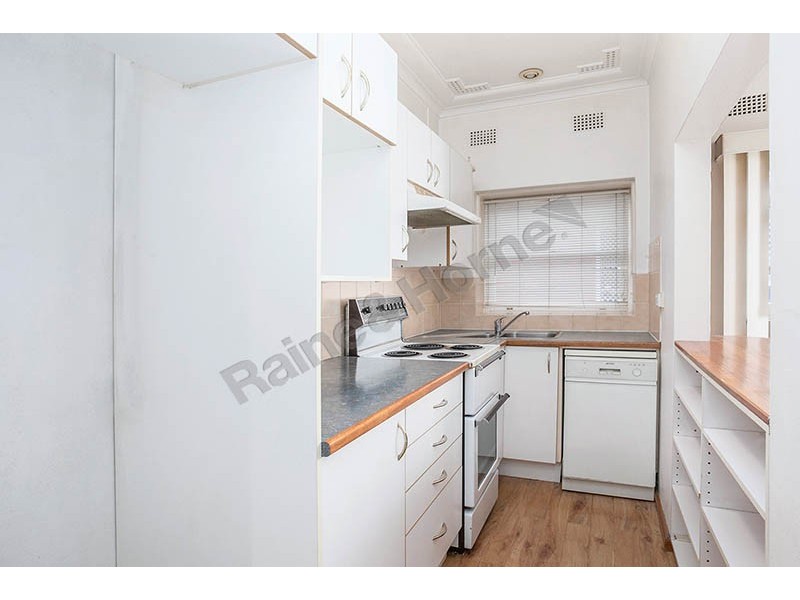 8/49 Kings Road, Brighton-le-sands NSW 2216