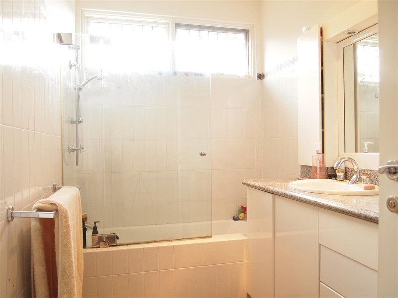 5 Girroma Street, Carss Park NSW 2221