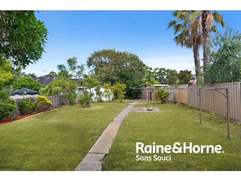 212 Chuter Ave, Sans Souci NSW 2219