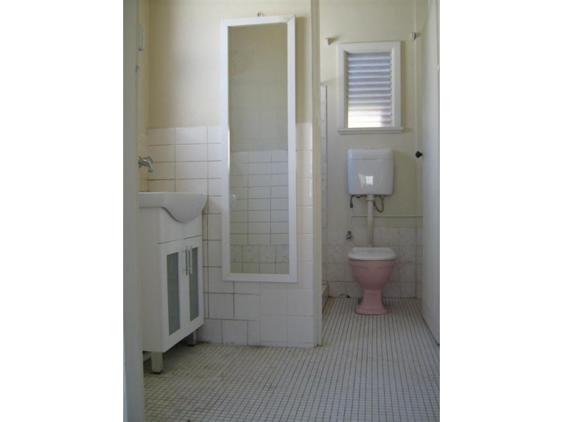 33A General Holmes  Drive, Brighton-le-sands NSW 2216