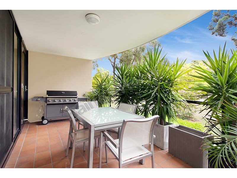 2C/2B Mowbray Street, Sylvania NSW 2224