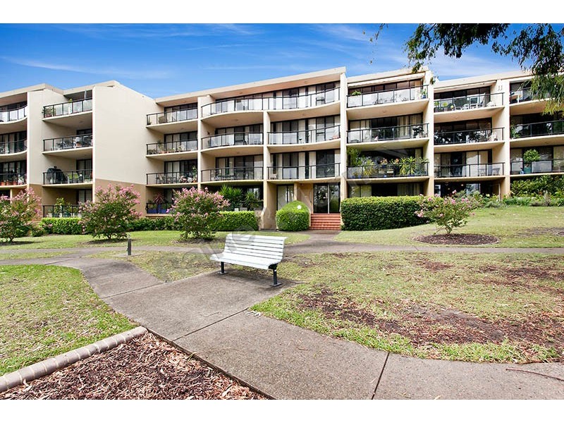 2C/2B Mowbray Street, Sylvania NSW 2224