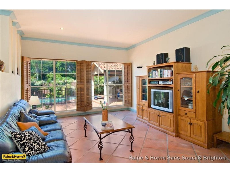 17 Norman Avenue, Dolls Point NSW 2219