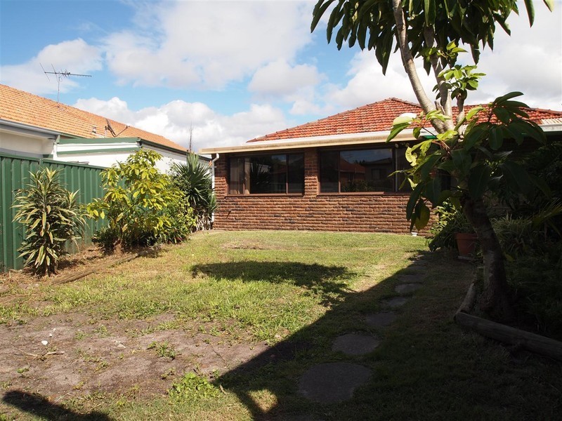 11 Mutch Avenue, Kyeemagh NSW 2216