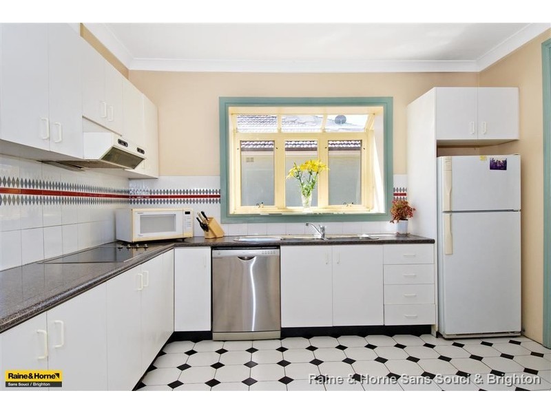 17 Norman Avenue, Dolls Point NSW 2219