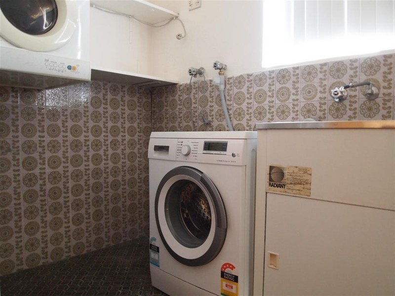 21 Nielsen Avenue, Carlton NSW 2218