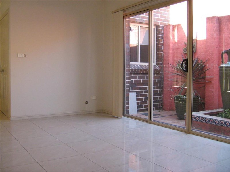9 Centennial street, Marrickville NSW 2204