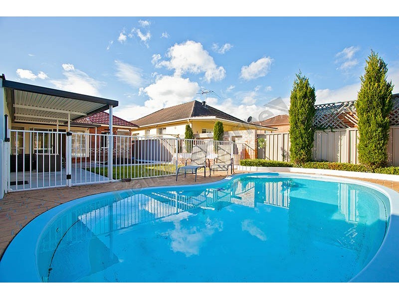 20 Pasadena Street, Monterey NSW 2217