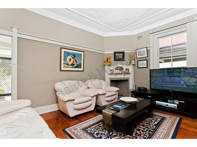 6 Wheeler Street, Carlton NSW 2218