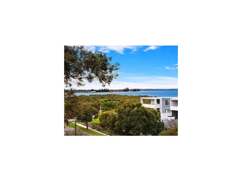 11b Alexander Avenue, Taren Point NSW 2229