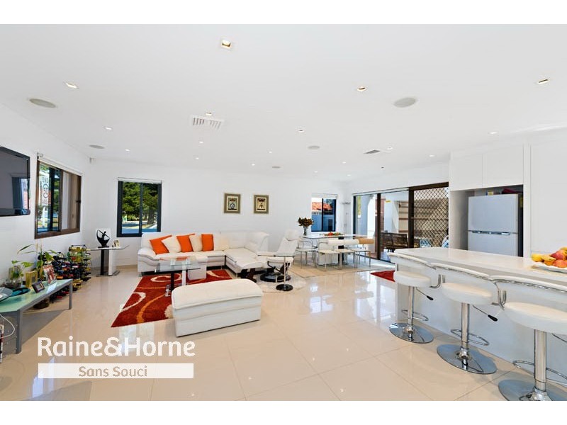 230 The Grand Parade, Monterey NSW 2217