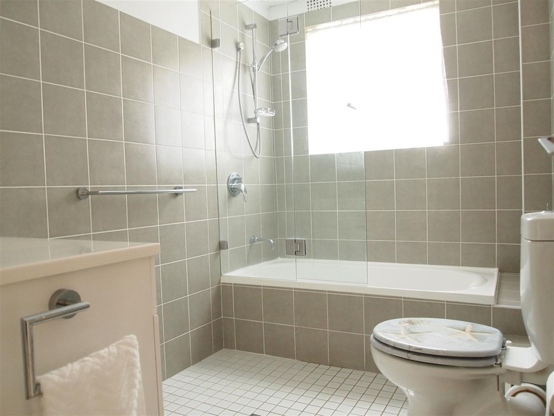 4/2-4 Curtis Street, Caringbah NSW 2229