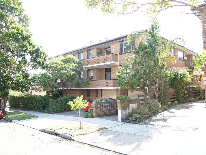 1/20 Kingsland road, Bexley NSW 2207