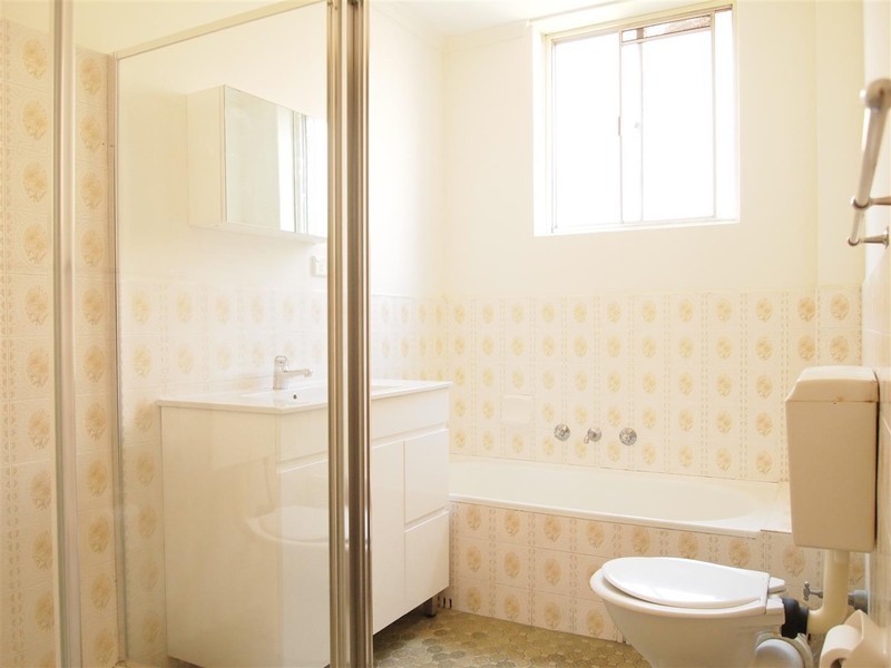 1/20 Kingsland road, Bexley NSW 2207