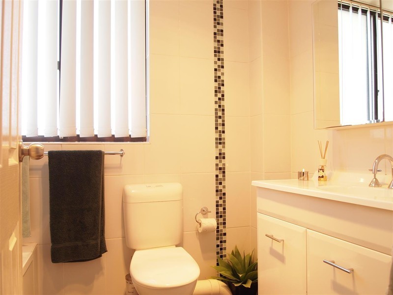 2/187 President Avenue, Monterey NSW 2217