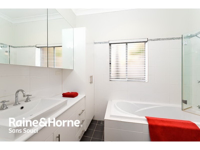 35 Sanoni Avenue, Sandringham NSW 2219