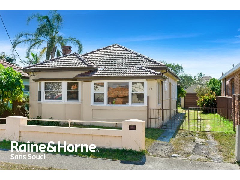 19 Sanoni Avenue, Sandringham NSW 2219