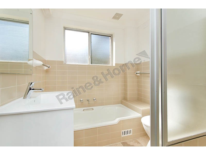 6/1 McMillan Avenue, Dolls Point NSW 2219