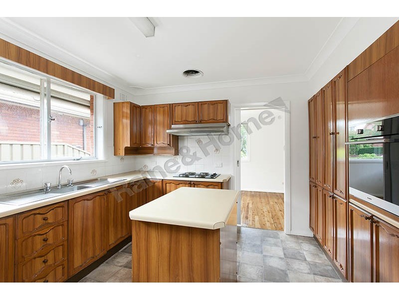 6 Garnet Road, Miranda NSW 2228