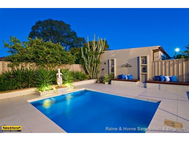 90 Crawford Rd, Brighton-le-sands NSW 2216