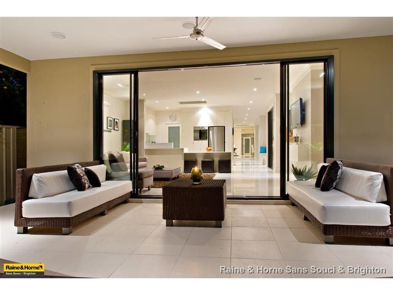 90 Crawford Rd, Brighton-le-sands NSW 2216