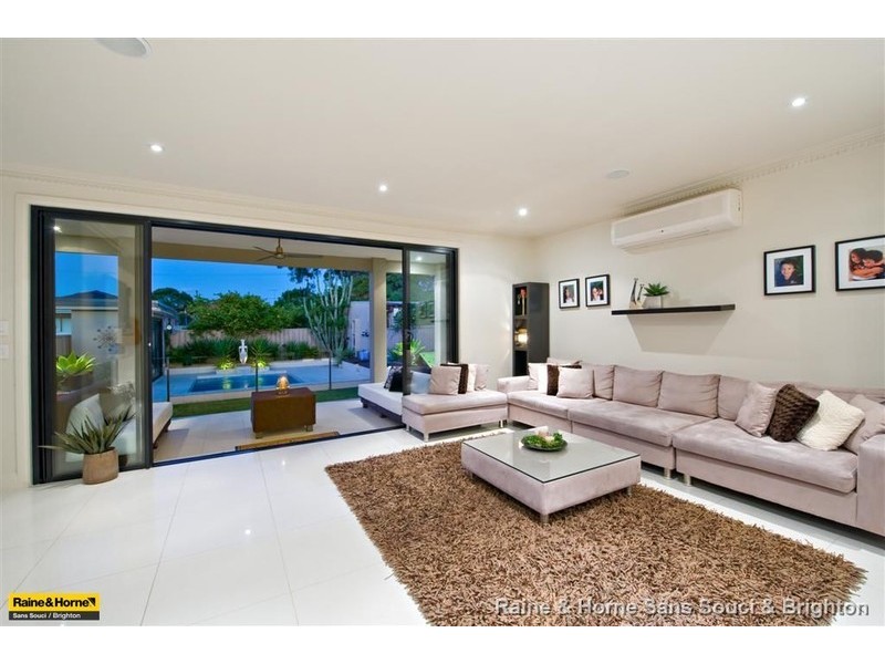 90 Crawford Rd, Brighton-le-sands NSW 2216