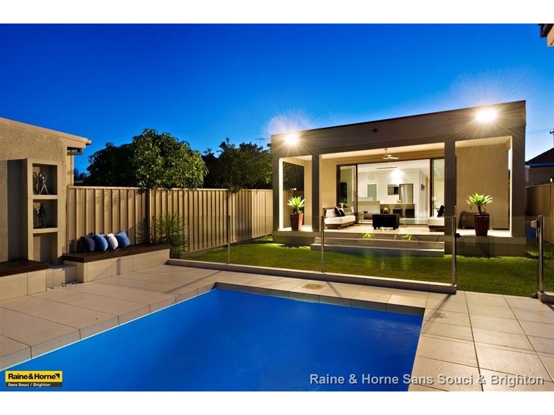 90 Crawford Rd, Brighton-le-sands NSW 2216