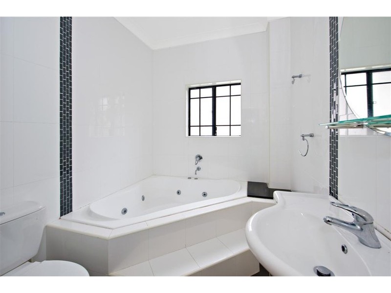 11 Prospect Street, Carlton NSW 2218