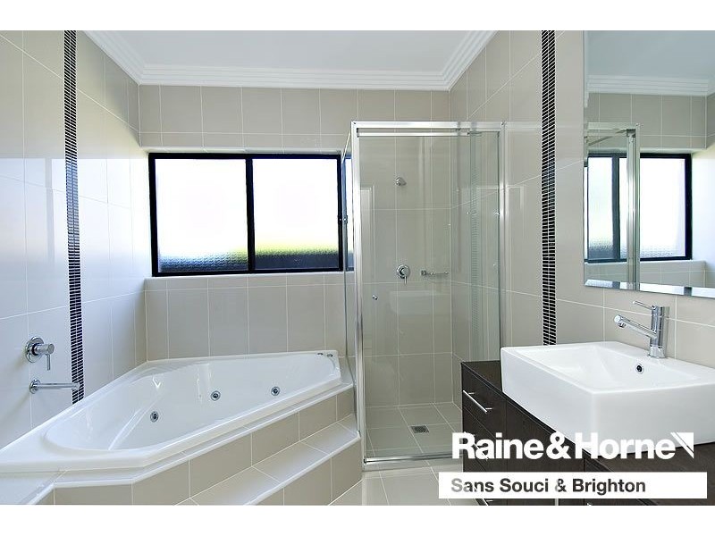 189A Chuter Avenue, Sans Souci NSW 2219