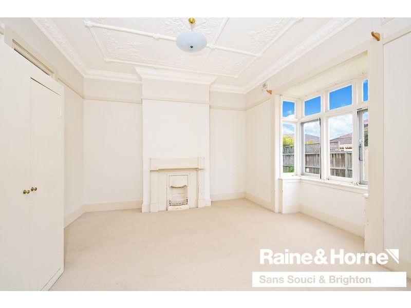 7 Primrose Avenue, Sandringham NSW 2219