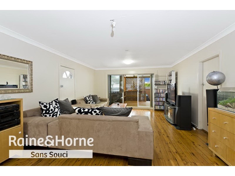 17 Griffiths Street, Sans Souci NSW 2219