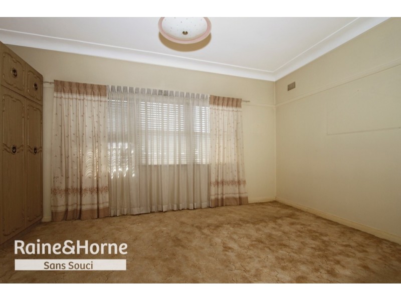 319 The Grand Parade, Sans Souci NSW 2219