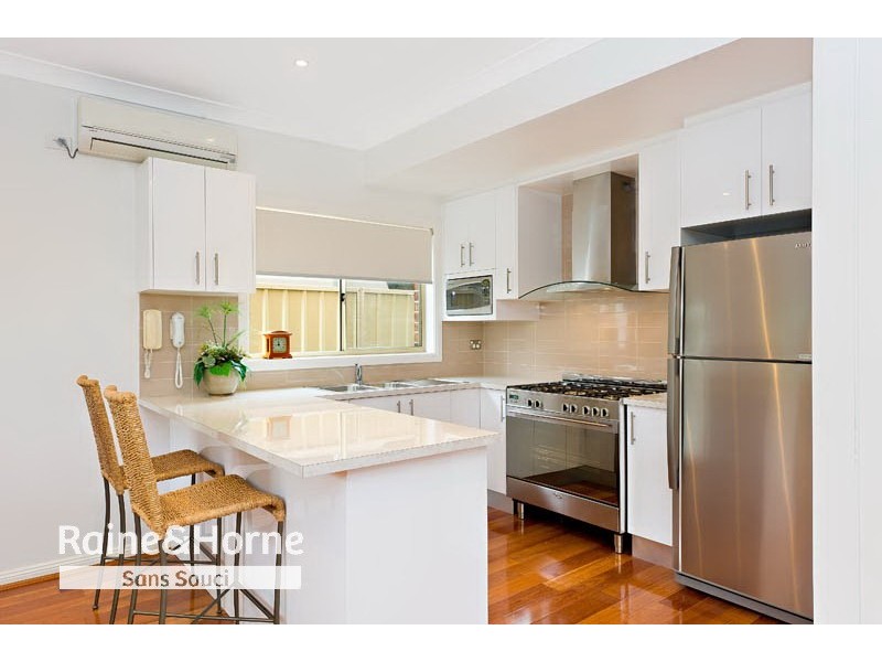 220 Chuter Avenue, Sans Souci NSW 2219