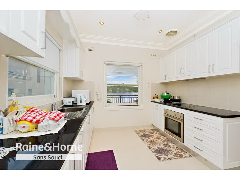 101-103 Kangaroo Point Road, Kangaroo Point NSW 2224